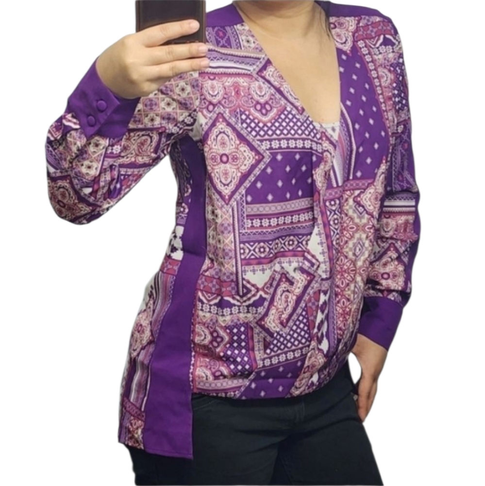 IMAN purple draped v neck paisley geometric blouse